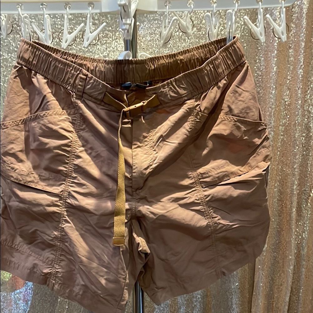Eddie Bauer Tan Drawstring Cargo Shorts NWOT